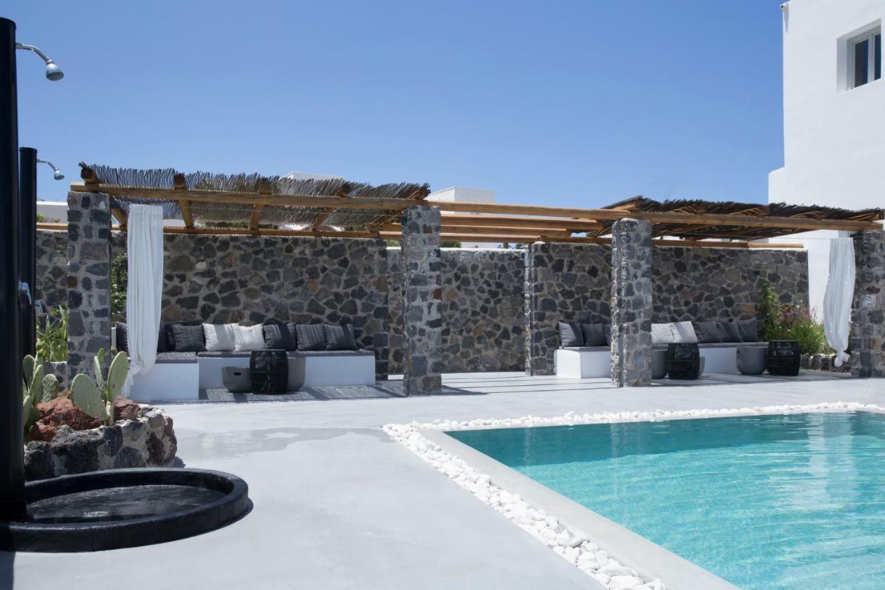 June Twenty Suites Karterádosz Kültér fotó